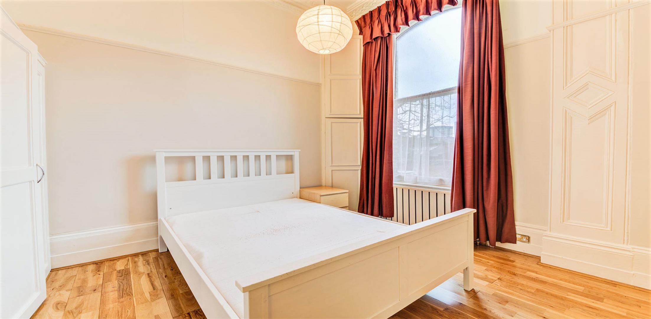 			1 Bedroom, 1 bath, 1 reception Flat			 Woodchurch Road, WEST HAMPSTEAD